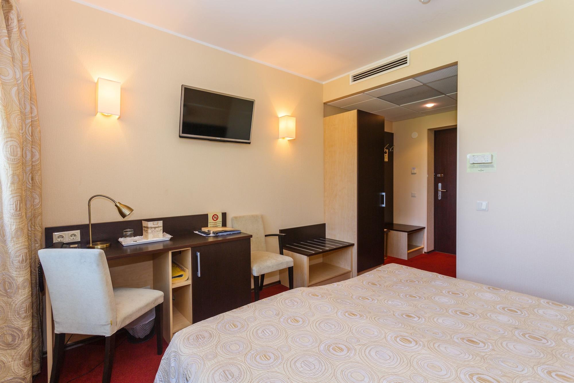 Hotel Rocca al Mare Reval Esterno foto